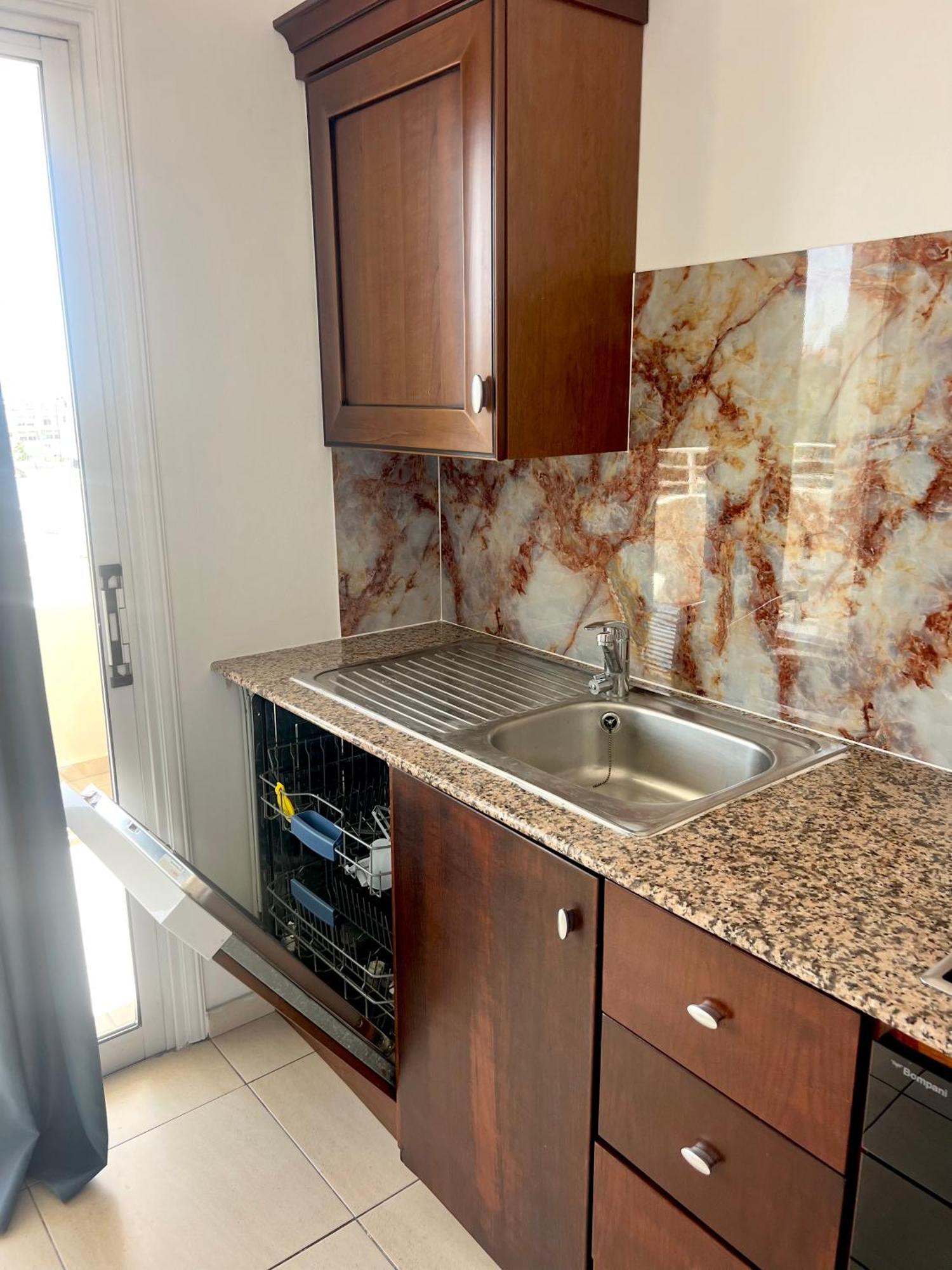Apartment Capella, Larnaca Buitenkant foto